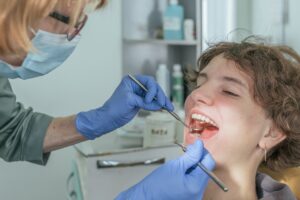teenage at the dentist 2023 11 27 05 23 48 utc